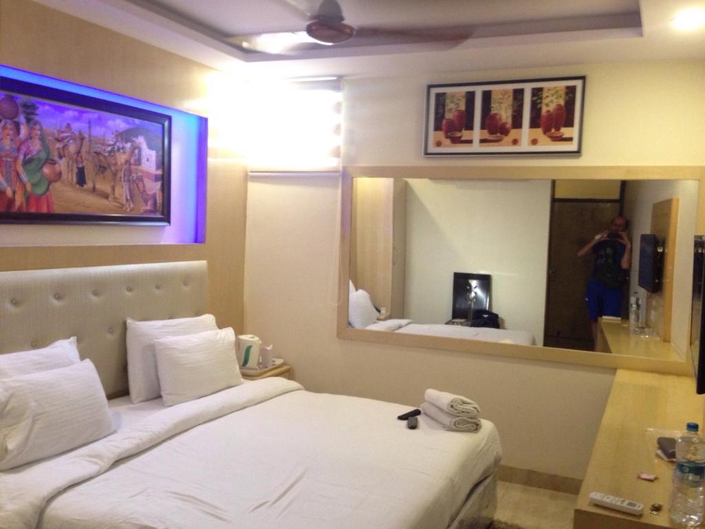 Двухместный (Двухместный номер Супер Делюкс с 1 кроватью), Hotel Arjun