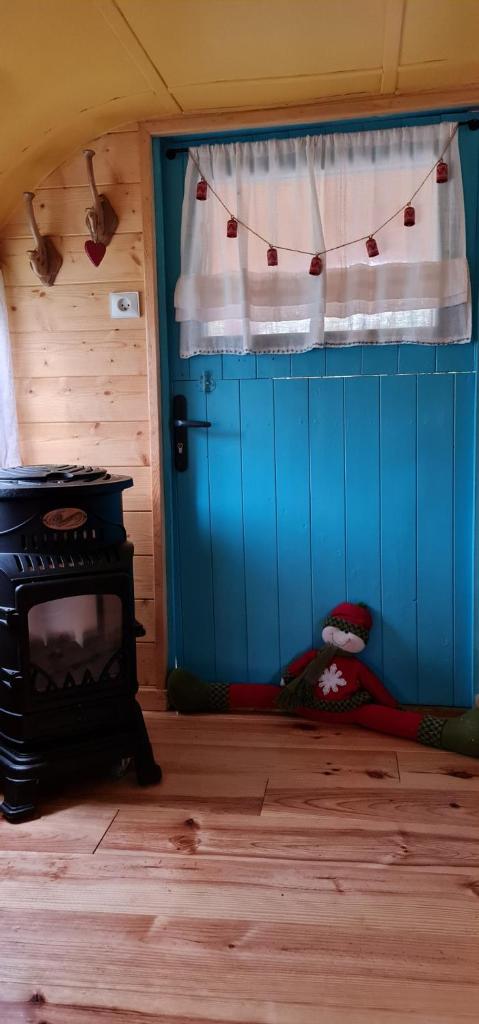 La Maison des Oiseaux. Roulotte photo 4
