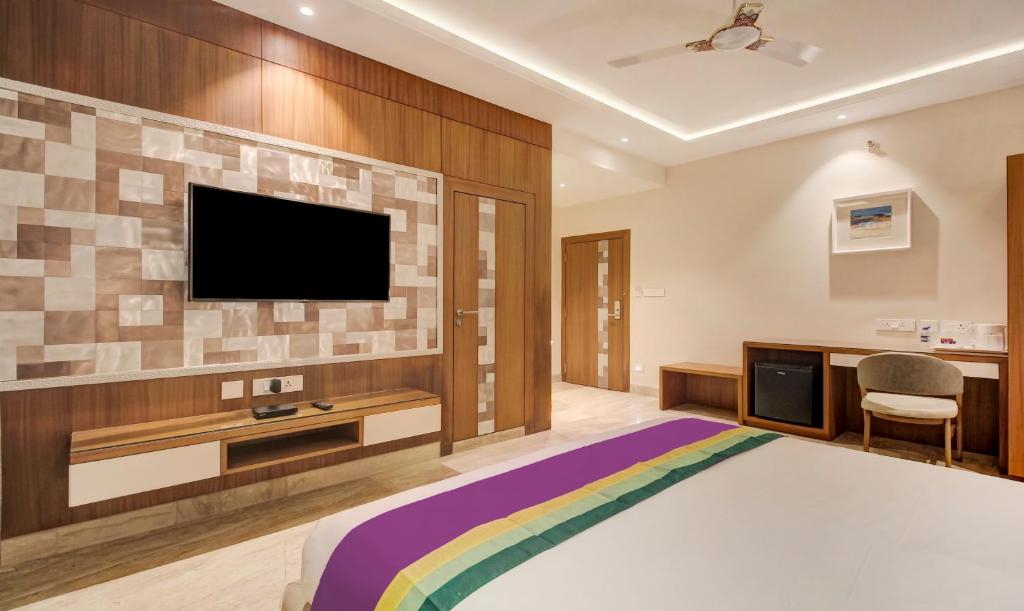 Двухместный ([Sanitized] Standard Double Room), Treebo Tryst Tahoora International