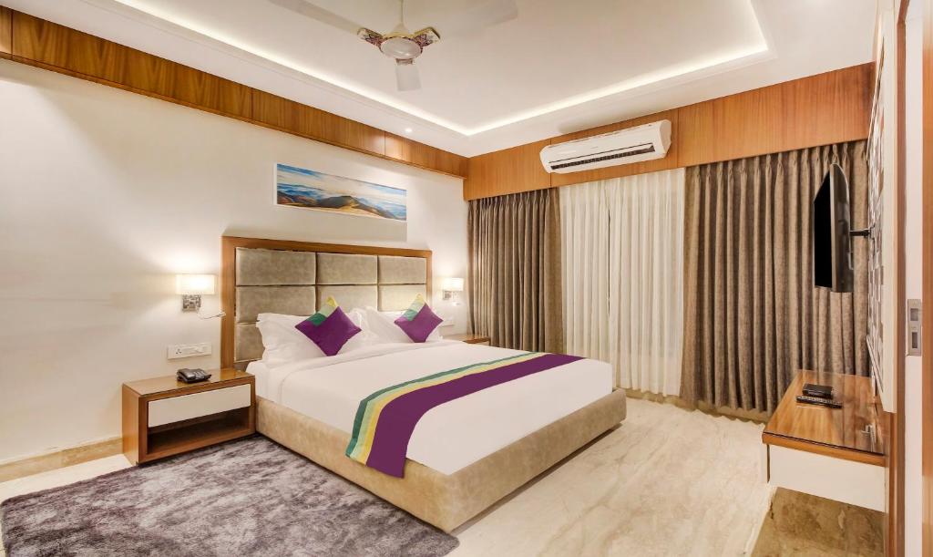 Двухместный ([Sanitized] Standard Double Room), Treebo Tryst Tahoora International