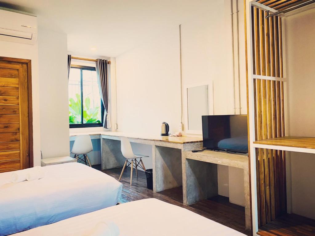 Leela Boutique (ลีลาบูทีค) Room Type - Budget Twin Room