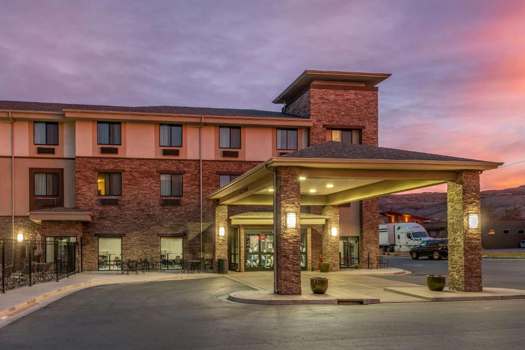 Sleep Inn & Suites Moab near Arches National Park image