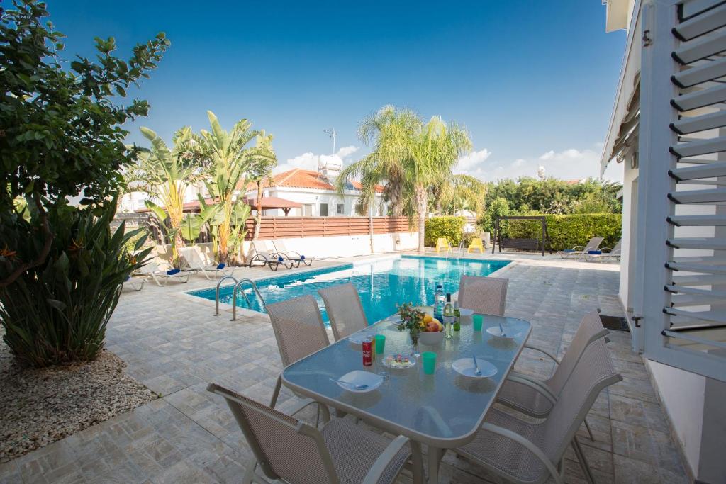 Papaya Royal Villa photo 3