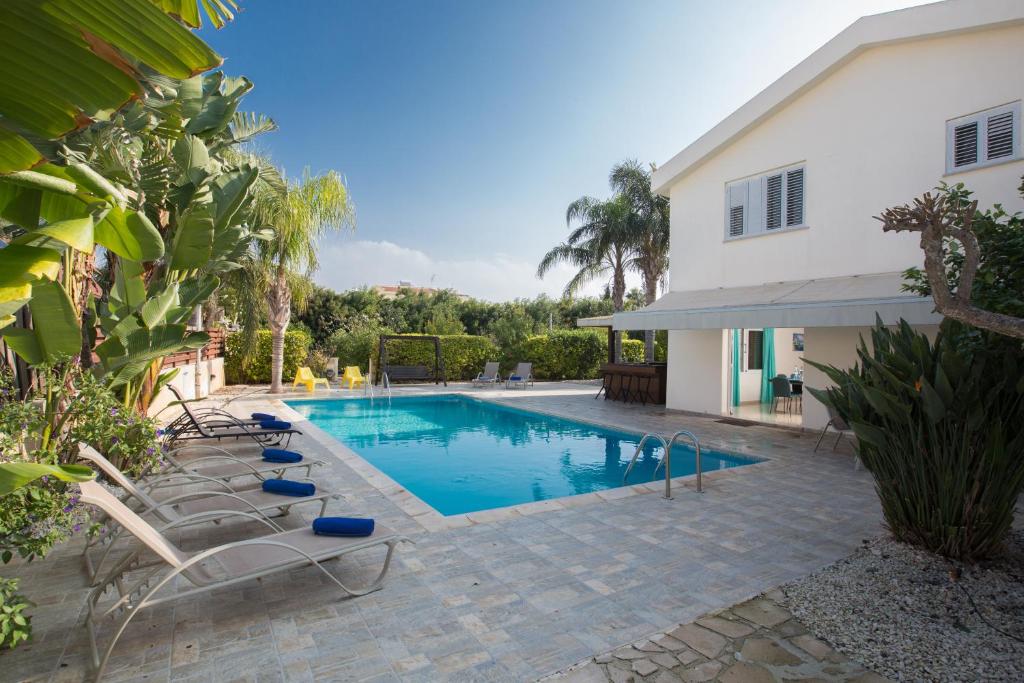 Papaya Royal Villa photo 1