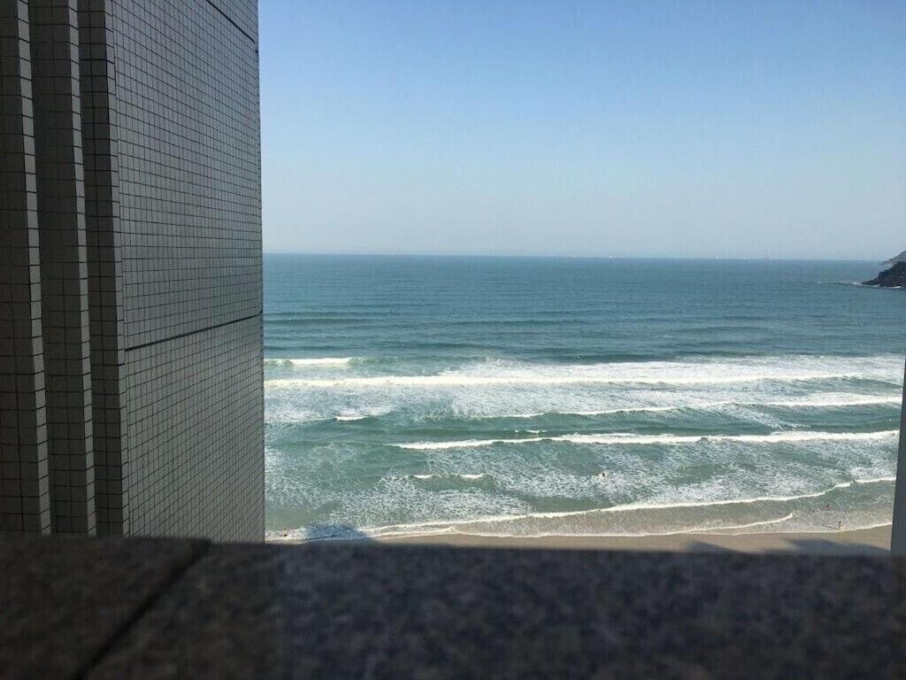 Apartamento Alto padrão de Frente para o mar