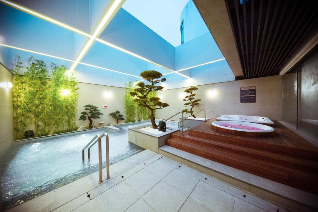 The N Resort Hotel&Spa YangYang photo 2