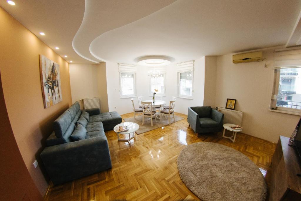 Apartment Experience photo 1