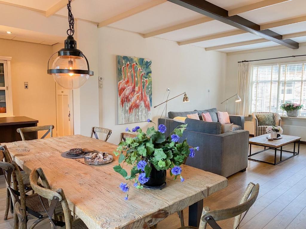 Smaakvol Vakantiehuis Serooskerke SE06