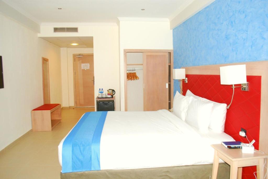 Best Western Plus Atlantic Hotel photo 2