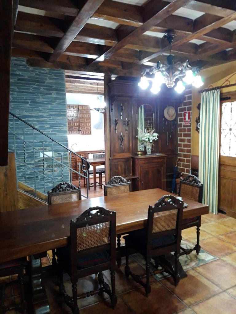 3 bedrooms house with city view and enclosed garden at Ivanrey photo 1