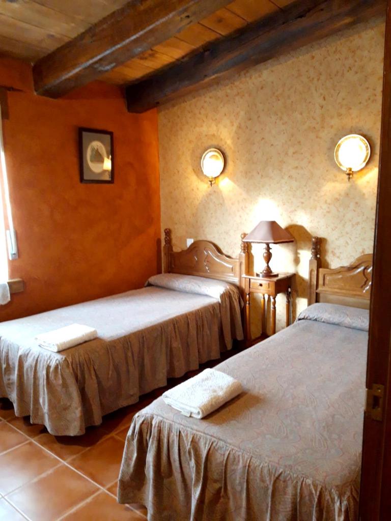 3 bedrooms house with city view and enclosed garden at Ivanrey photo 4