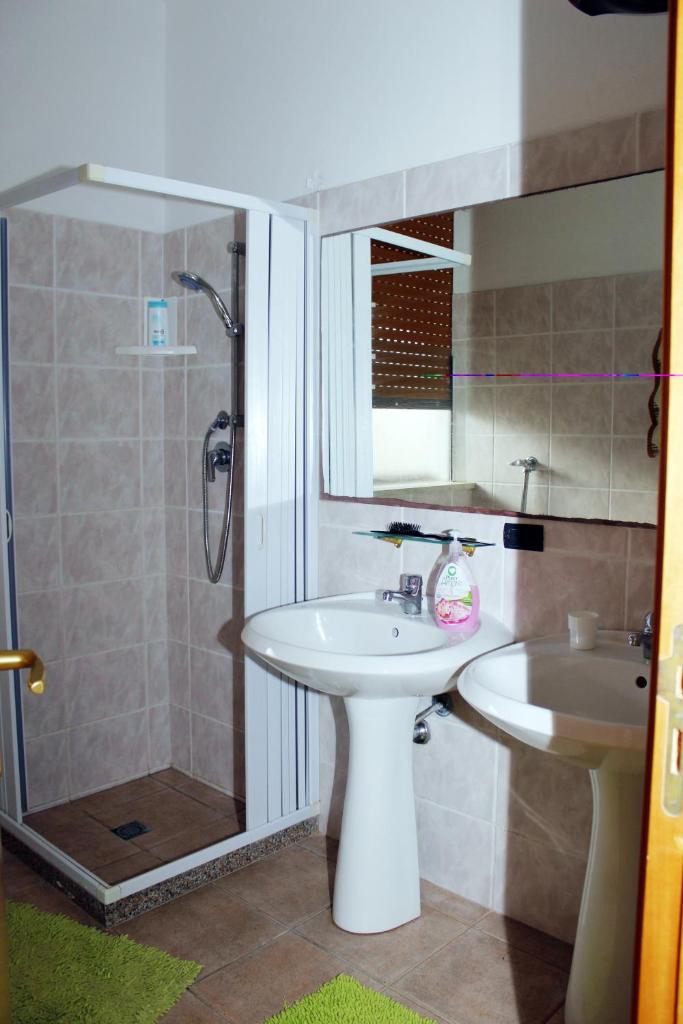3 bedrooms appartement at Pachino 40 m away from the beach with furnished terrace photo 2