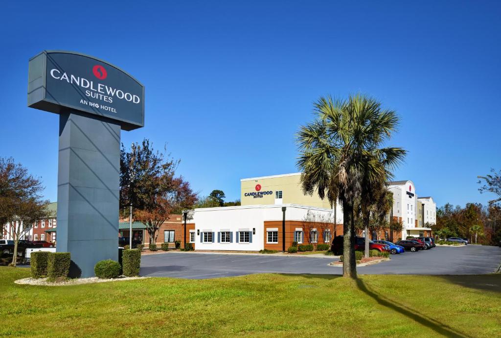 Candlewood Suites Sumter, an IHG Hotel photo 4