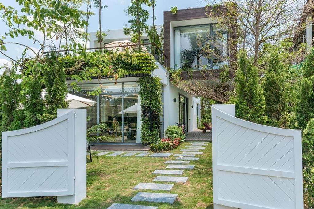 BOM HOMESTAY FLAMINGO ĐẠI LẢI resort