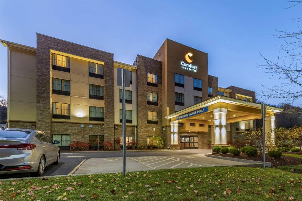 Comfort Inn & Suites Pittsburgh photo 2