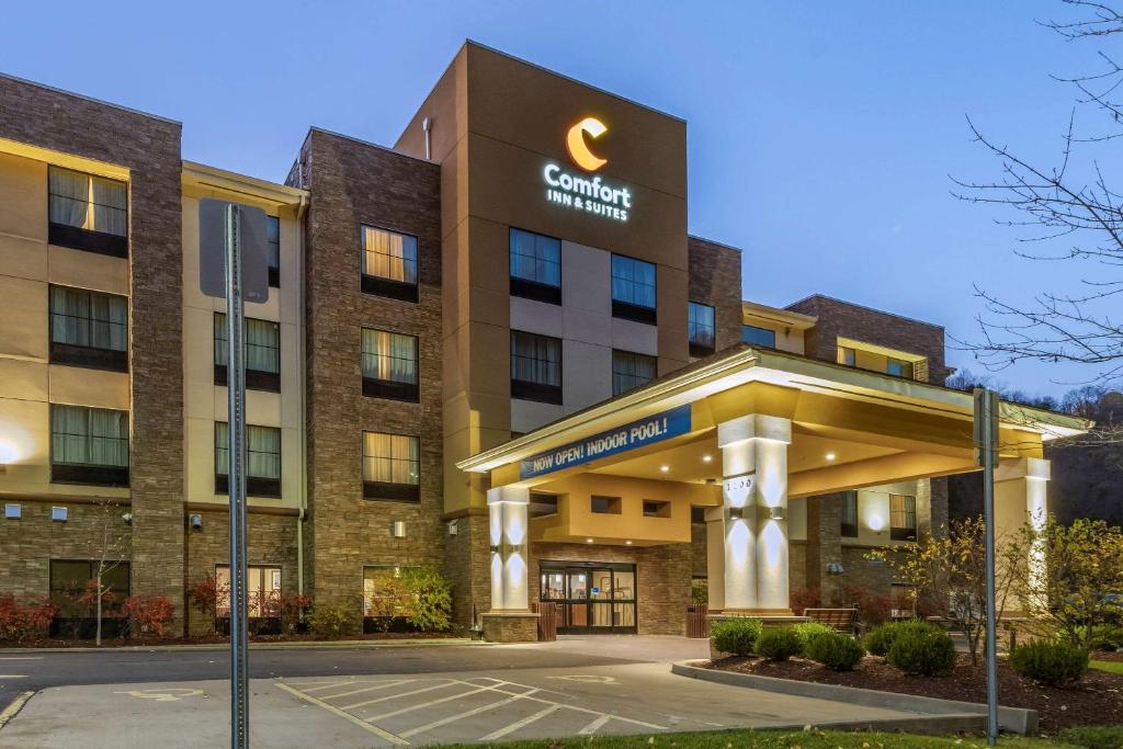 Comfort Inn & Suites Pittsburgh photo 4