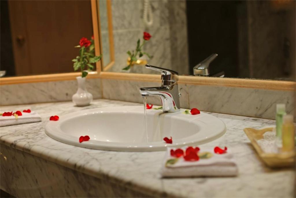 Сьюит (Полулюкс с видом на сад), Отель Hasdrubal Thalassa & Spa Yasmine Hammamet