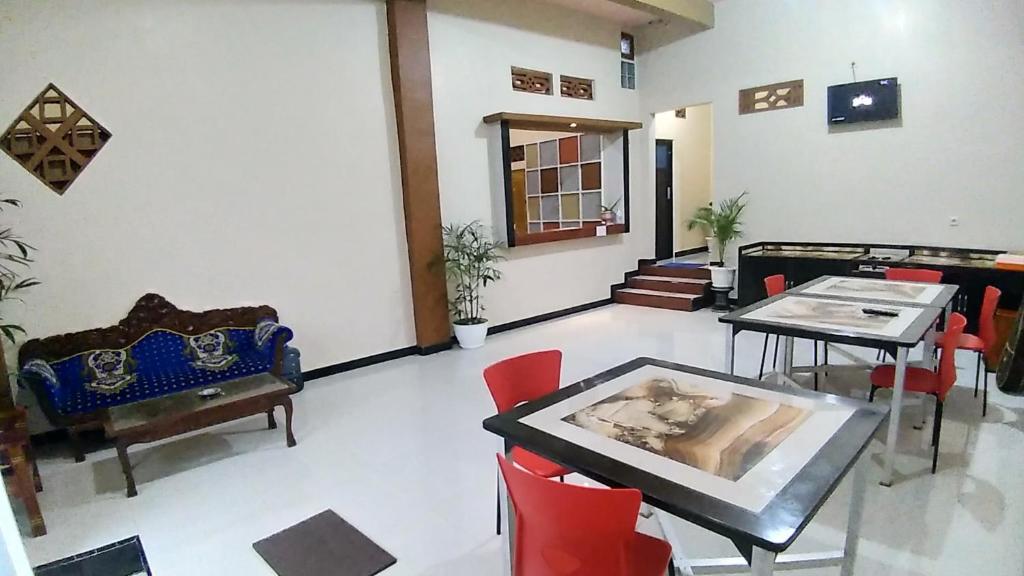 Hennoyustian Homestay photo 1