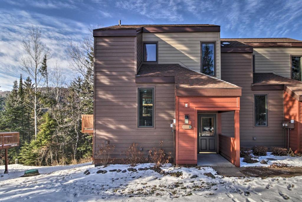 Lutsen Mountain Townhome - 2 Mi to Lake Superior! photo 1