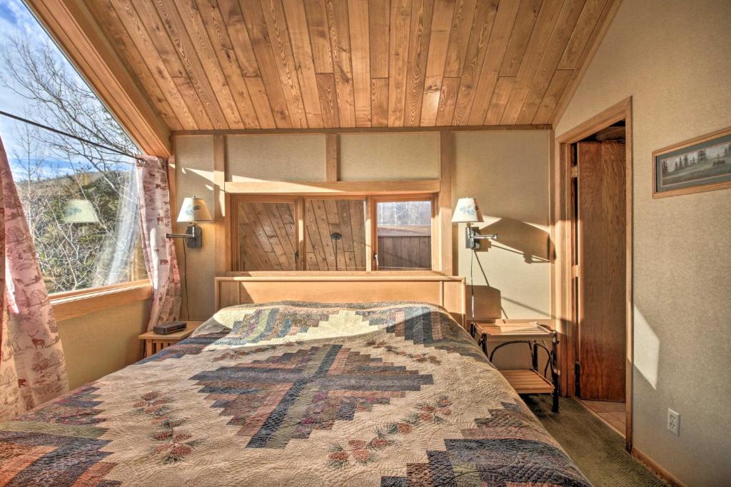 Lutsen Mountain Townhome - 2 Mi to Lake Superior! photo 3