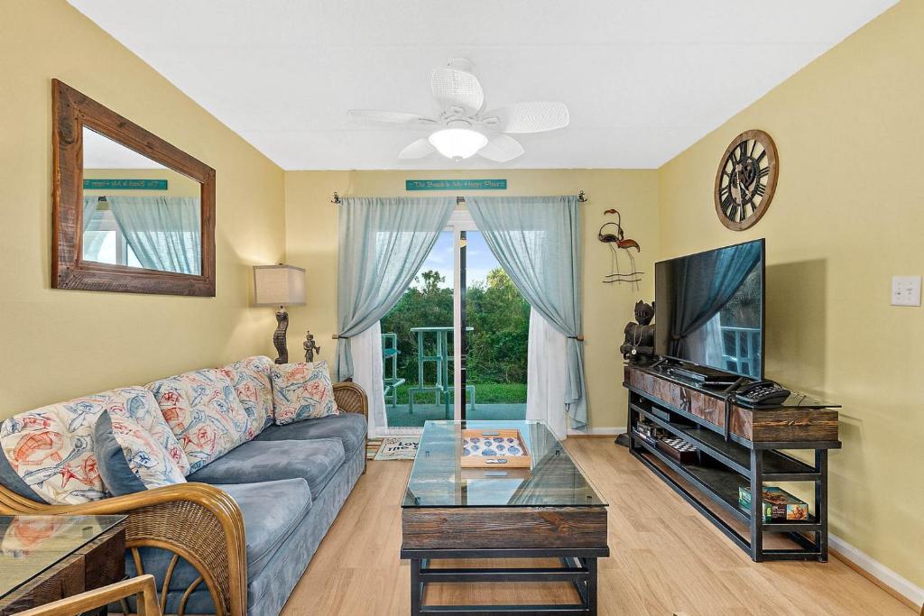 Unit 8115 - Ocean & Racquet Club image