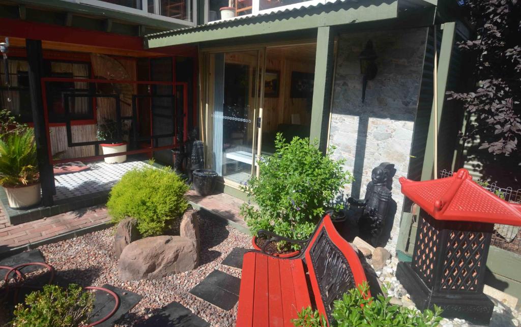 Echuca Gardens photo 2