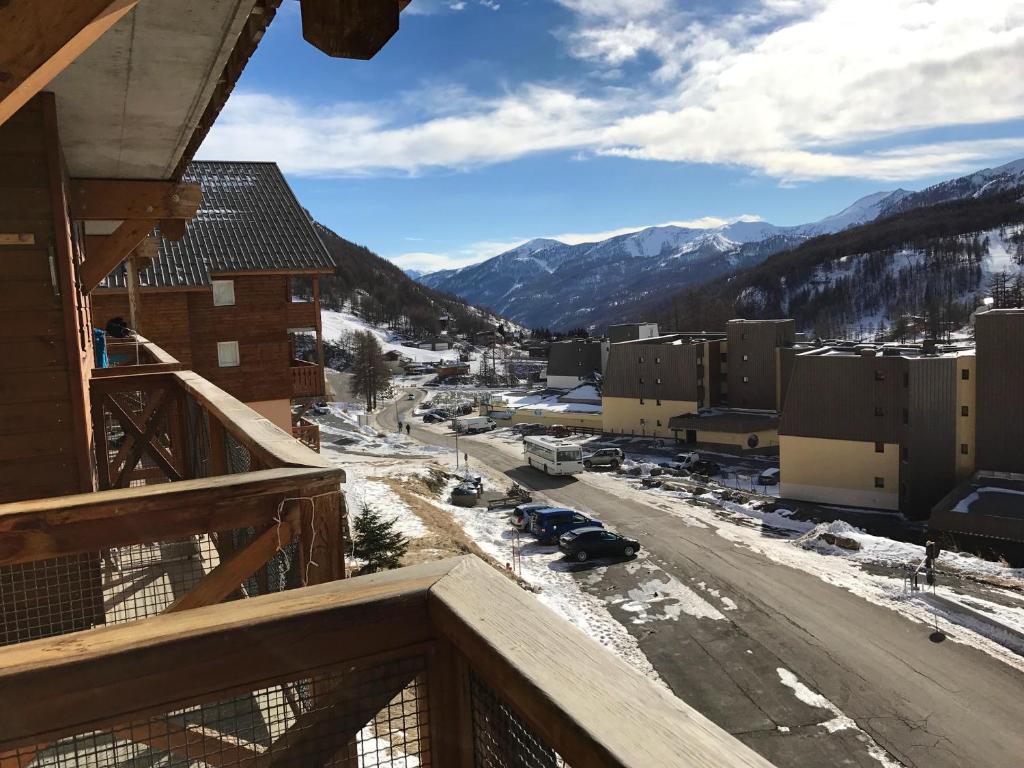 Appartement d'une chambre avec piscine partagee et balcon a Allos photo 2