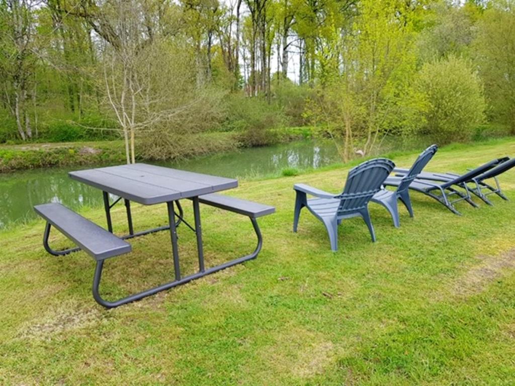 Maison d'une chambre avec piscine partagee jardin clos et wifi a Saint Roch photo 3
