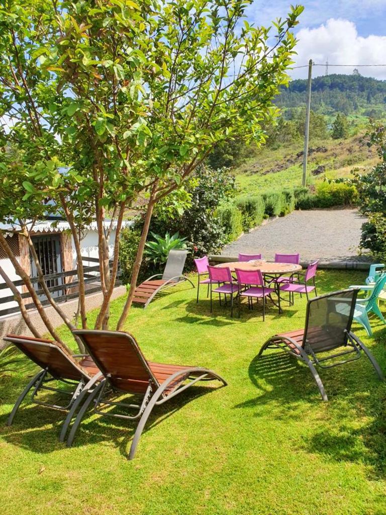Villa de 3 chambres avec piscine privee jacuzzi et jardin clos a La Plaine des Cafres photo 2