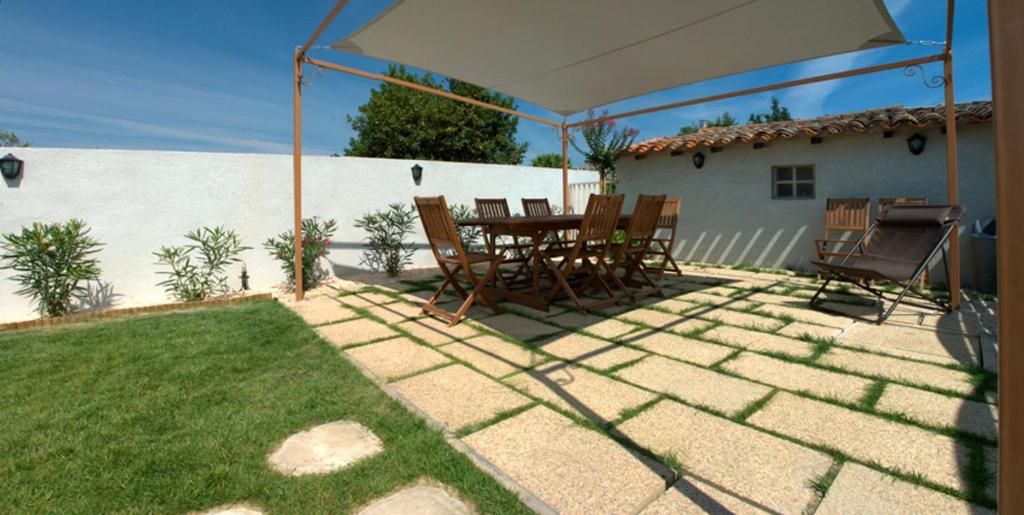 Villa de 3 chambres avec piscine privee jacuzzi et jardin clos a Ventenac Cabardes photo 2