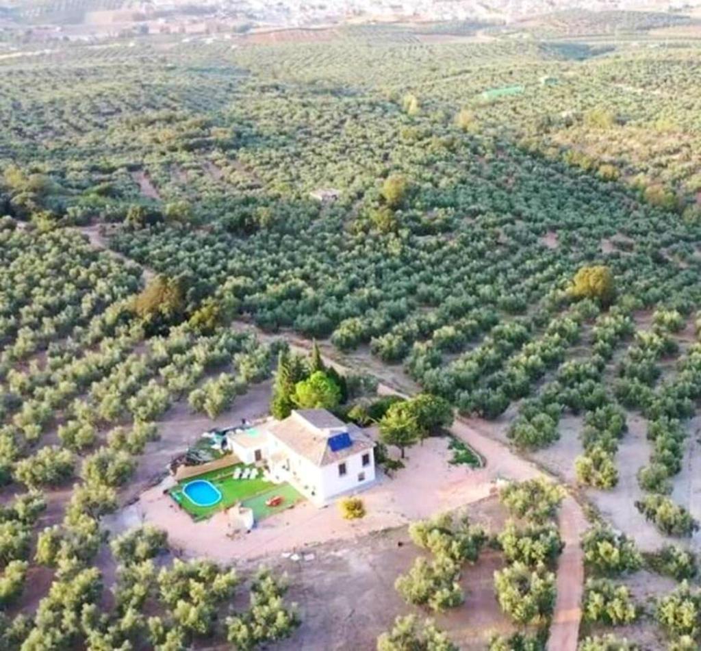 5 bedrooms villa with private pool enclosed garden and wifi at Villanueva del Trabuco