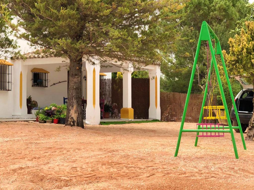 5 bedrooms villa with private pool enclosed garden and wifi at Villanueva del Trabuco photo 4