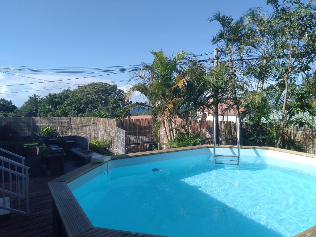 Villa de 3 chambres avec vue sur la mer piscine privee et jacuzzi a Saint Joseph photo 3