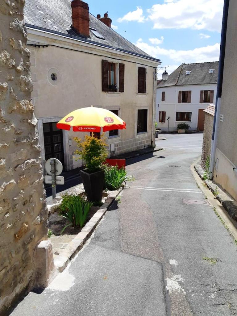 Maison de 2 chambres avec wifi a Chalo Saint Mars photo 2