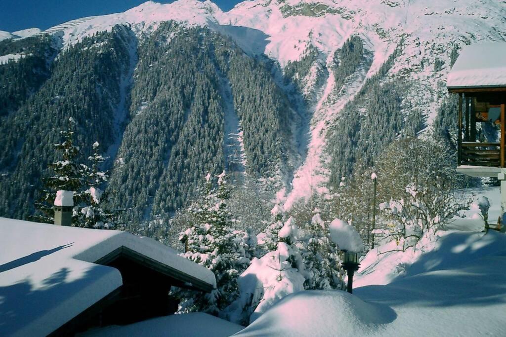 Chalet BANULARA Platz für 14 Personen auf drei Etagen photo 4