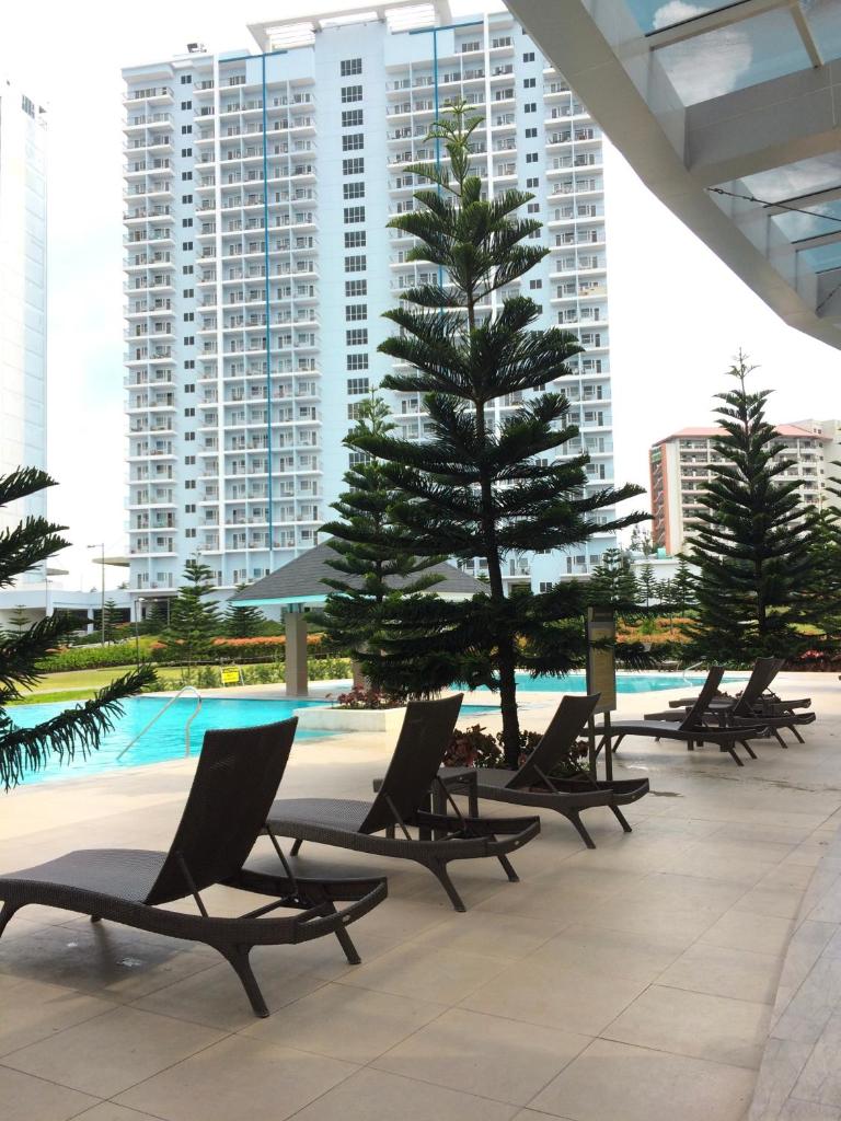 Wind and Sea at Wind Residences