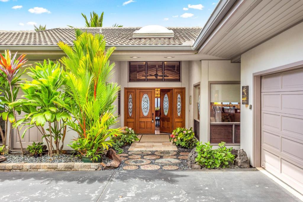 Keauhou Luxury Estate by Casago Kona - Simply Delicious - Private Pool image