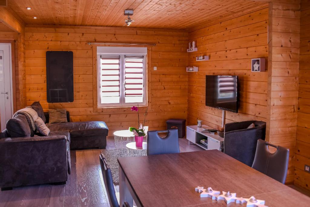 Insolite maison bois, wifi Netflix, au coeur de l'Argonne et des batailles de Verdun photo 4