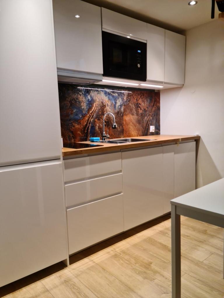 Апартаменты (Апартаменты с 2 спальнями), Amber Hostel