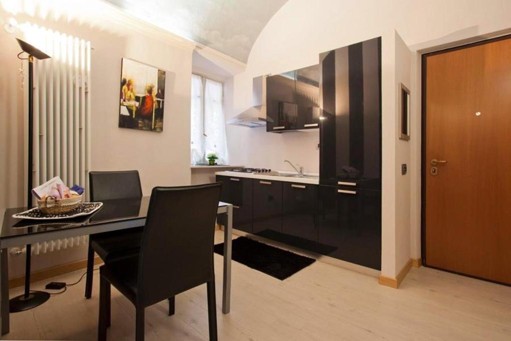 Studio with balcony and wifi at Piazza photo 1
