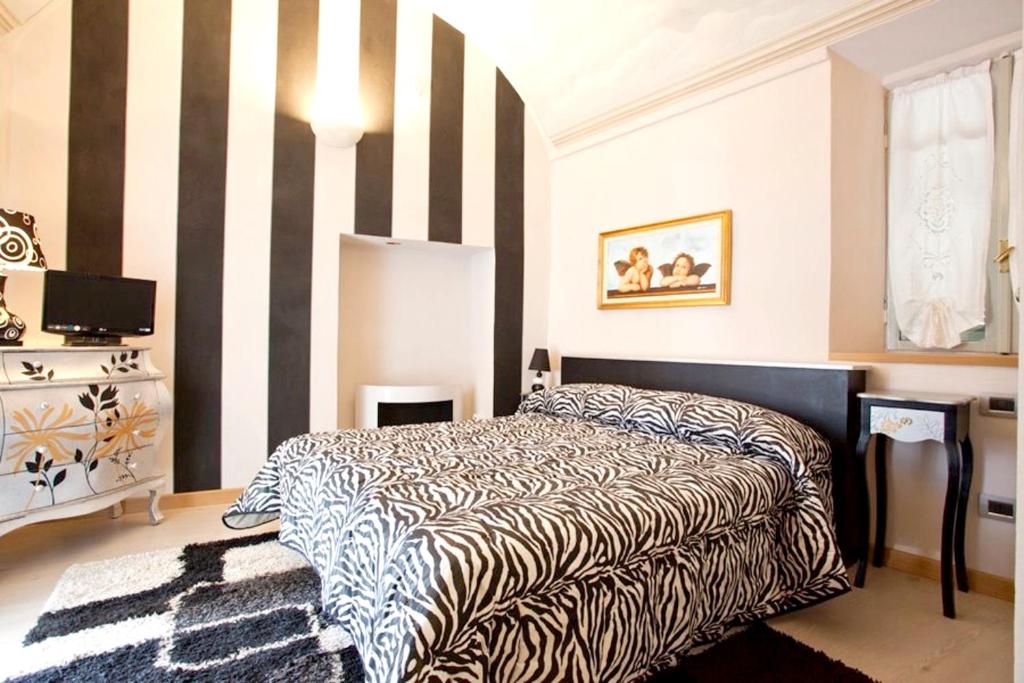 Studio with balcony and wifi at Piazza photo 3