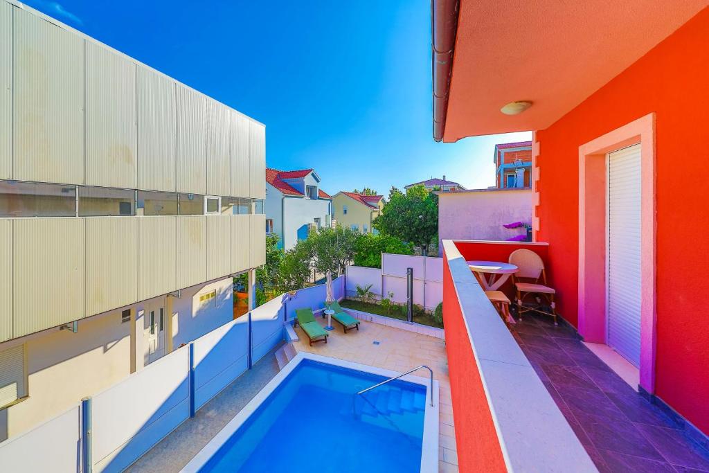 4 bedrooms villa with sea view private pool and enclosed garden at Okrug Gornji photo 1