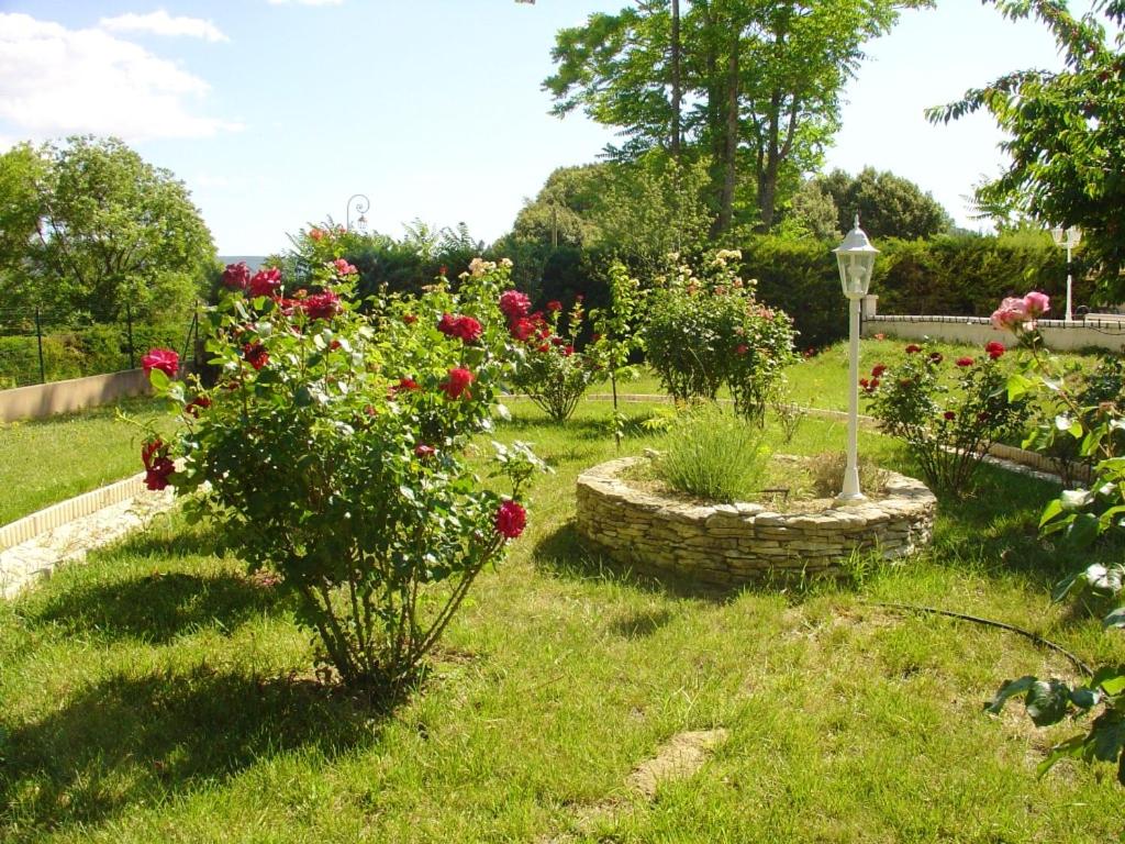 Maison d'une chambre avec piscine privee jardin clos et wifi a Gargas photo 4