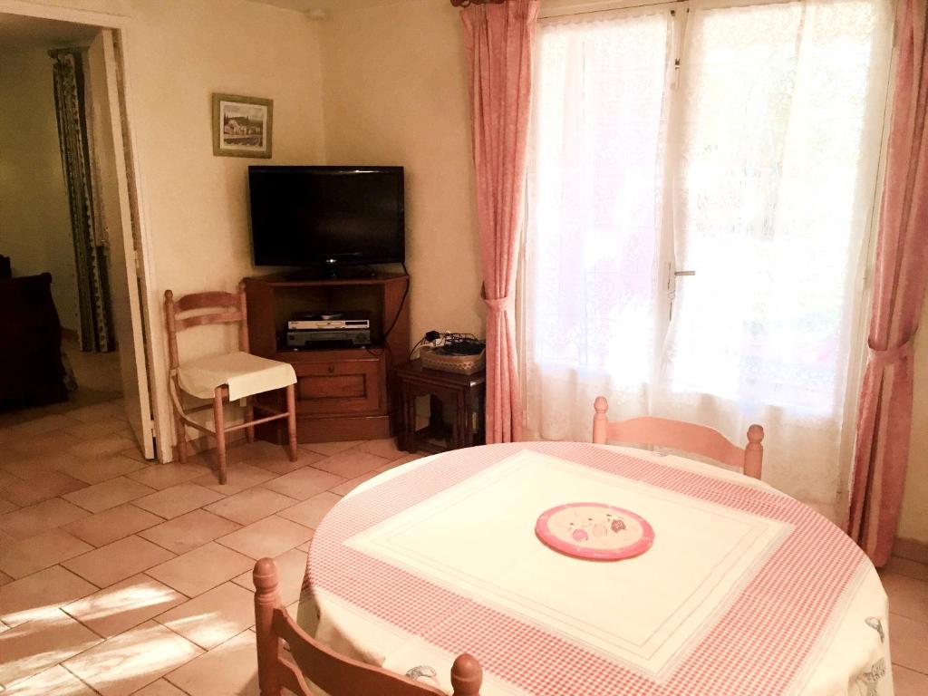 Villa de 2 chambres avec piscine privee jardin clos et wifi a Fayence photo 4