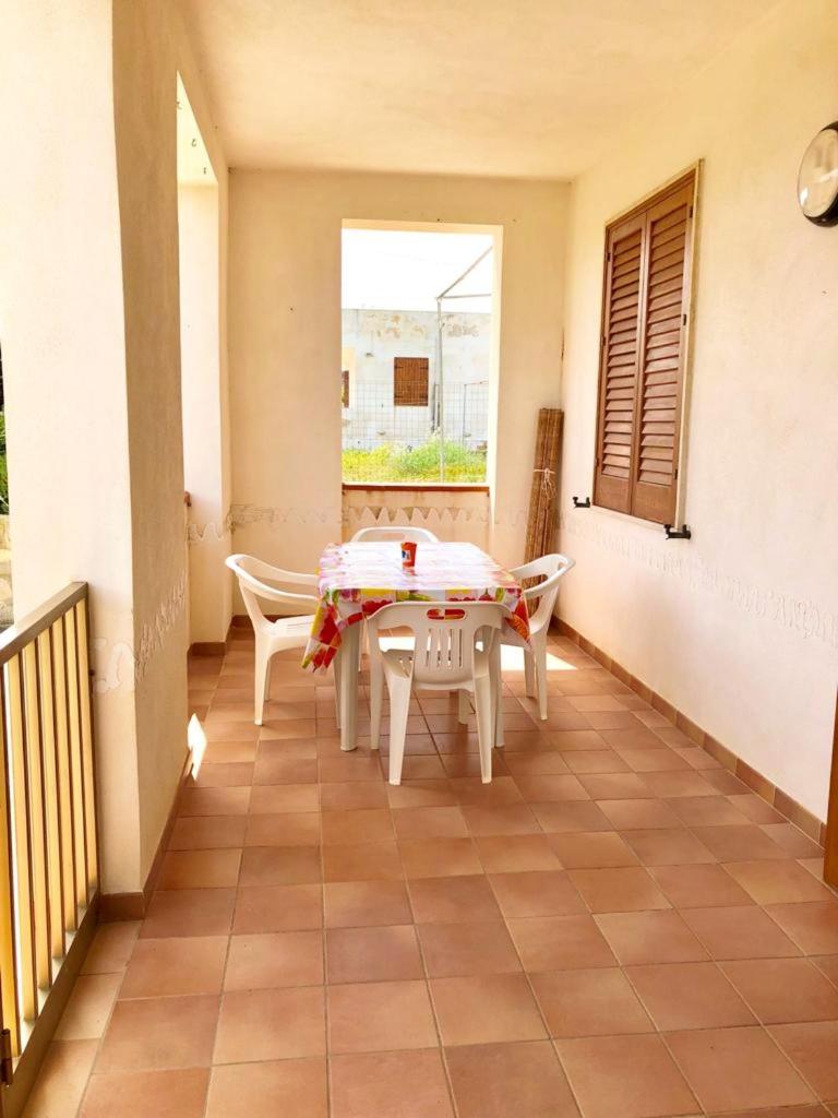 2 bedrooms appartement at Valderice 150 m away from the beach with sea view and enclosed garden photo 3