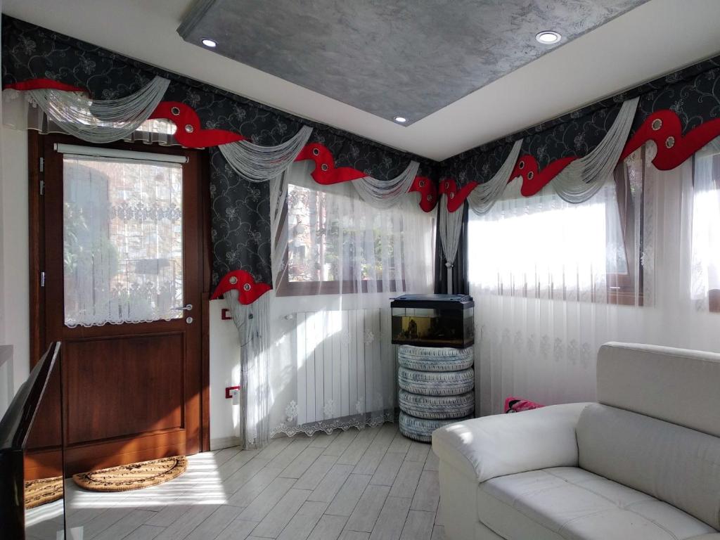 2 bedrooms appartement with shared pool enclosed garden and wifi at Serravalle Pistoiese photo 2