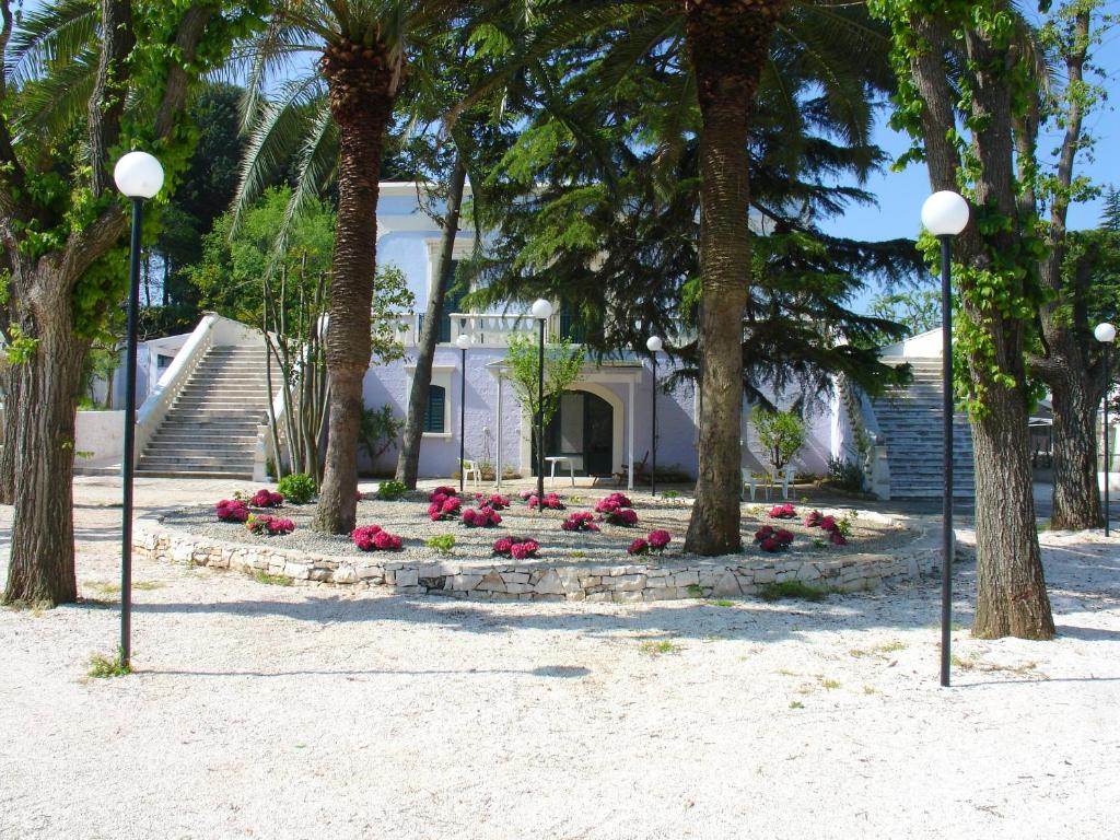 8 bedrooms villa with sea view private pool and jacuzzi at Selva di Fasano photo 3