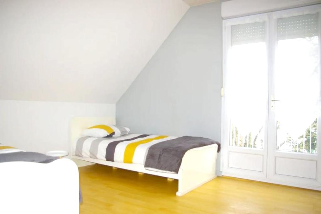 Maison de 4 chambres avec jardin clos et wifi a Chenove photo 3