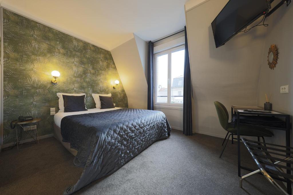 Двухместный (Улучшенный двухместный номер с 1 кроватью), Hôtel Azur