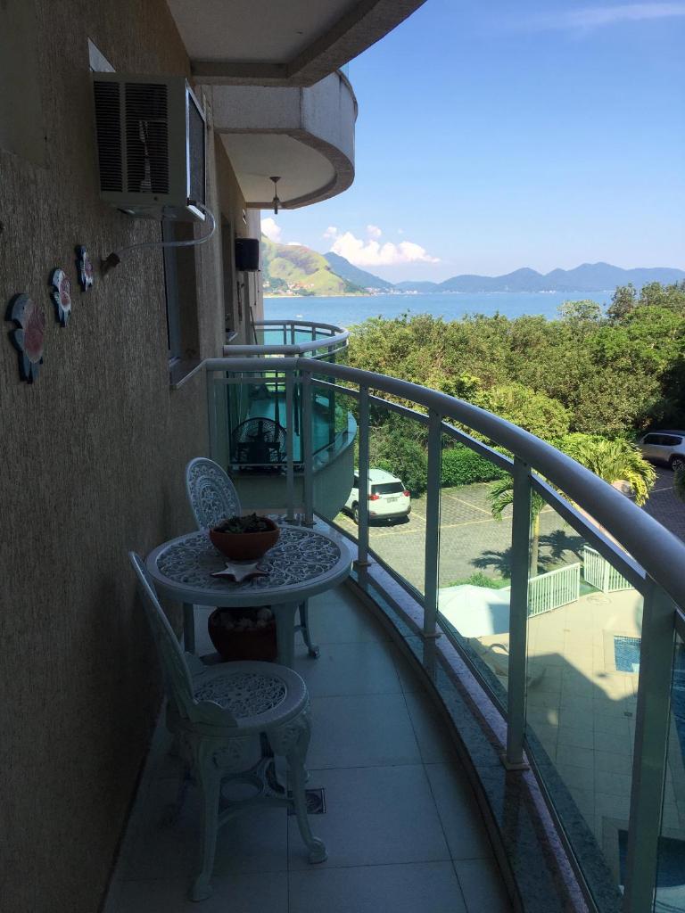 Apartamento com vista pro mar e acesso privativo à praia! photo 1